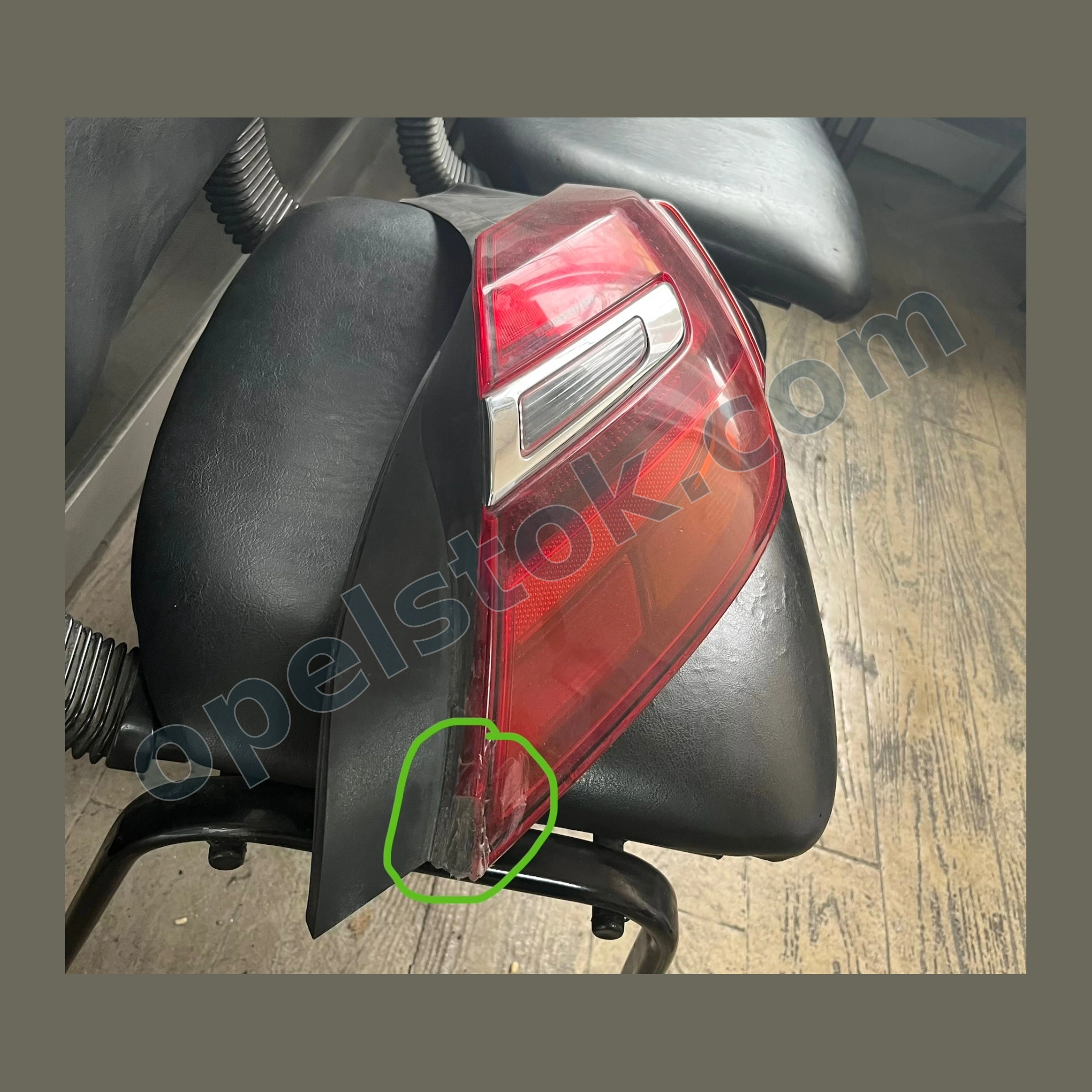 Opel İnsignia A2 Sağ Stop Lambası Çıkma Orjinal